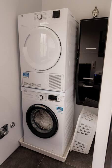 Wohnung Hirschhoehe Im Taunus Neu-Anspach Eksteriør billede